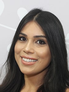 Julie-min